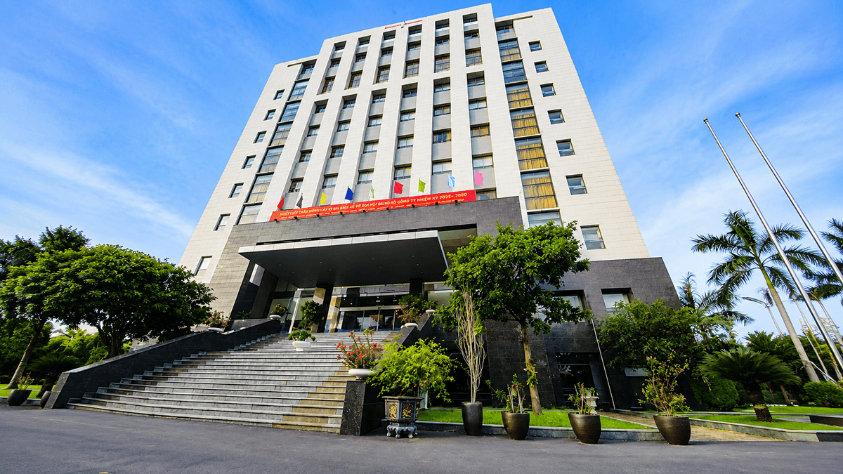 Triển khai hệ thống âm thanh, ánh sáng và camera họp trực tuyến cho kho bạc Nhà nước khu vực III