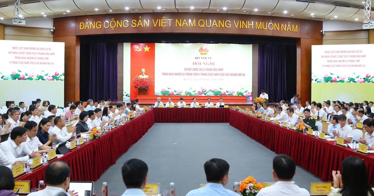 Hội nghị sơ kết công tác sáu tháng đầu năm của ngành nội vụ