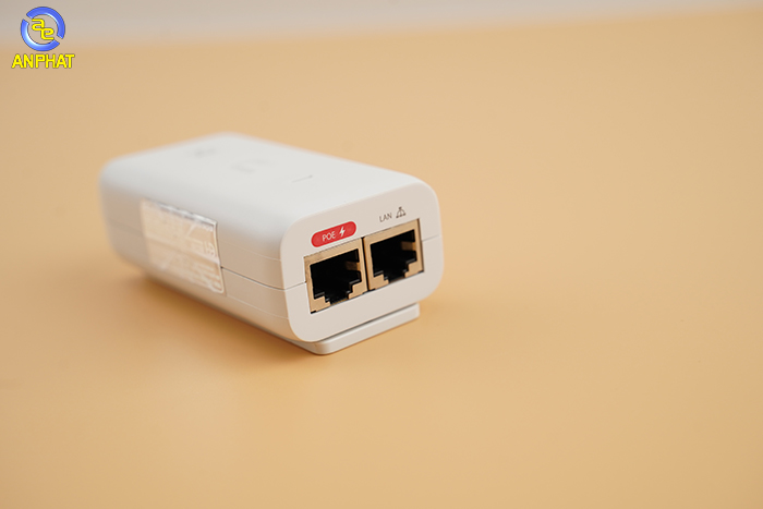 Bộ thu phát Ubiquiti UniFi UAP AC PRO 1750Mbps, 100 Use, Lan 1GB