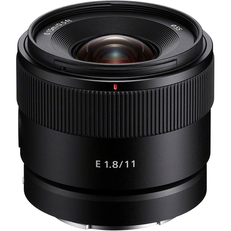 Ống kính Sony E 11mm F1.8 / SEL11F18